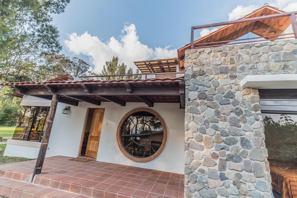 Villas Jucanya Super Higienizadas Panajachel Ruang foto