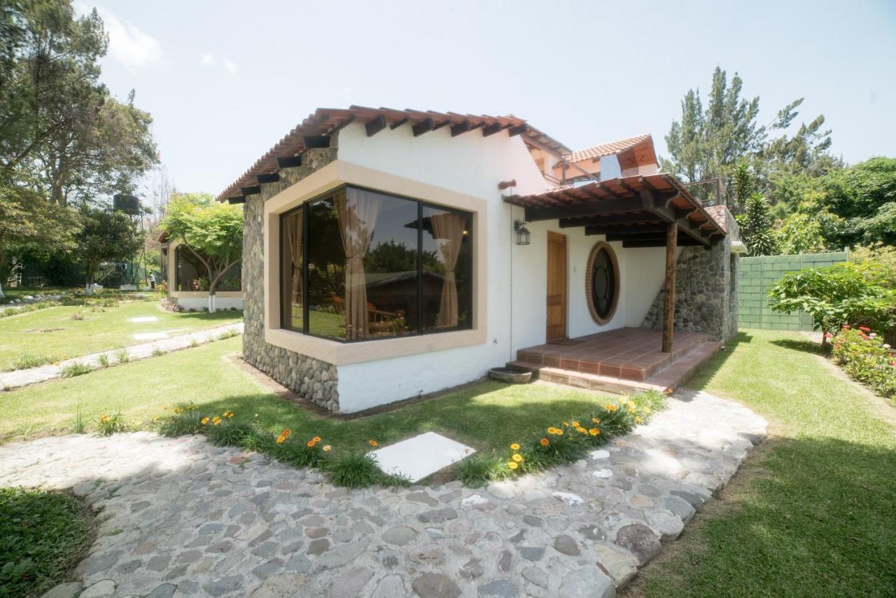 Villas Jucanya Super Higienizadas Panajachel Bagian luar foto