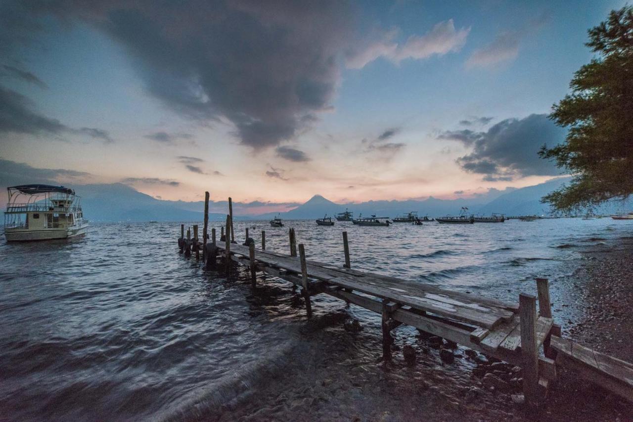 Villas Jucanya Super Higienizadas Panajachel Bagian luar foto